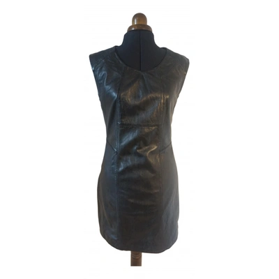 Pre-owned Ikks Leather Mid-length Dress In Black