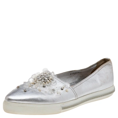 Pre-owned Miu Miu Metallic Silver Leather Embellished Pointed Toe Slip On Sneakers Size 40