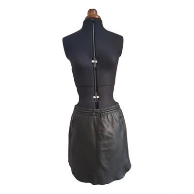 Pre-owned Ibana Leather Mini Skirt In Black
