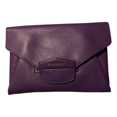 Pre-owned Givenchy Antigona Leather Clutch Bag In Purple
