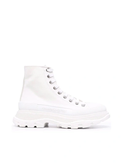 Alexander Mcqueen Logo Tread Slick Ankle Boots In White