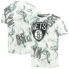 Fisll Men's White, Black Brooklyn Nets Asymmetric Bold Smoke T-shirt In White
