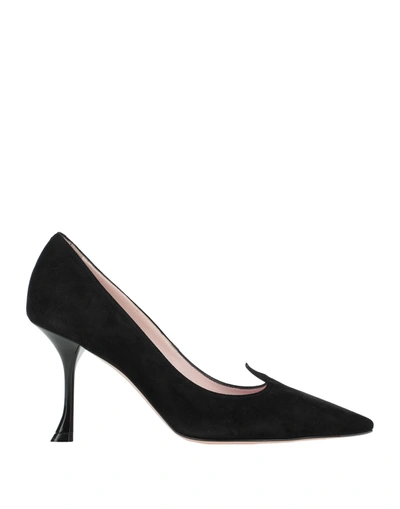 Roger Vivier Pumps In Black