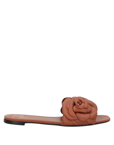 Valentino Garavani Sandals In Tan