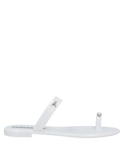 Patrizia Pepe Toe Strap Sandals In White