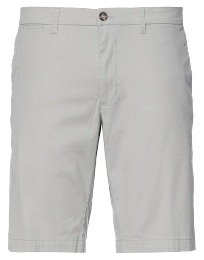 Addiction Shorts & Bermuda Shorts In Light Grey