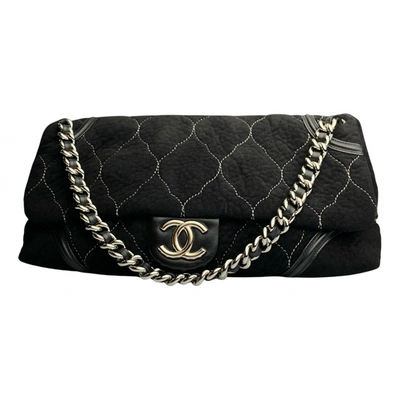 Pre-owned Chanel 2.55 Long Cloth Handbag In Black