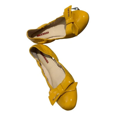 Pre-owned Prada Leather Ballet Flats In Yellow