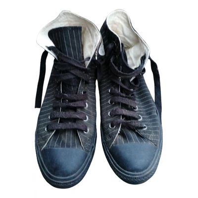 Pre-owned Converse Cloth High Trainers In Black
