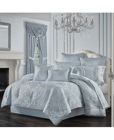 J Queen New York Malita King 4 Piece Comforter Set Bedding In Powder Blue