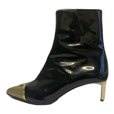 Pre-owned Versace Patent Leather Ankle Boots In Black