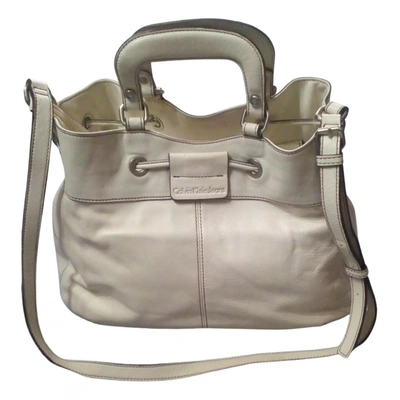 Pre-owned Calvin Klein Leather Handbag In White