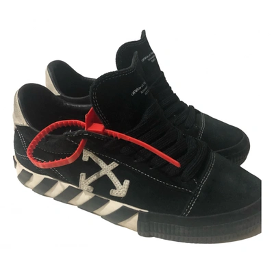 Pre-owned Off-white Vulcalized Low Trainers In Black