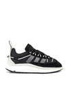 Y-3 Shiku Run Low-top Sneakers In Black  White & Orbit Grey