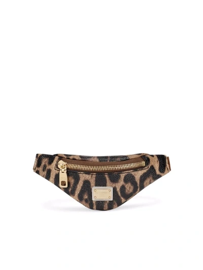 Dolce & Gabbana Leopard Print Wrist Bag In Braun