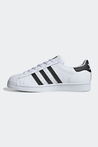 Adidas Originals Trainers In Grey