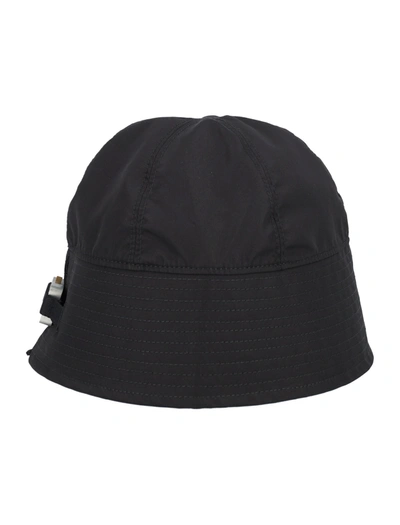 Alyx 扣环细节渔夫帽 In Black