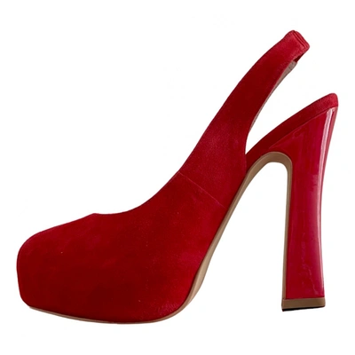 Pre-owned André Heels In Red