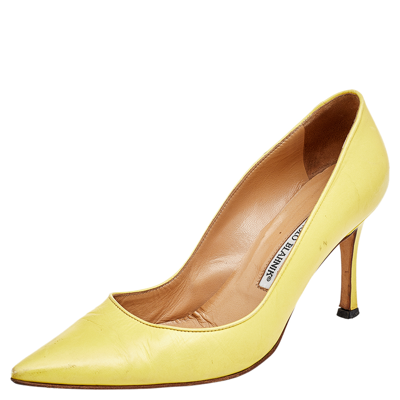 Pre-owned Manolo Blahnik Yellow Leather Pointed Toe Pumps Size 37.5