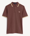 Fred Perry M12 Twin-tipped Shirt In Henna Champage