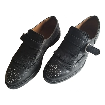 Pre-owned Doucal's Leather Flats In Black