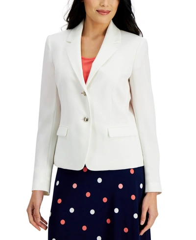 Kasper Petite Notched Three-button Flap-pocket Blazer In Lily White