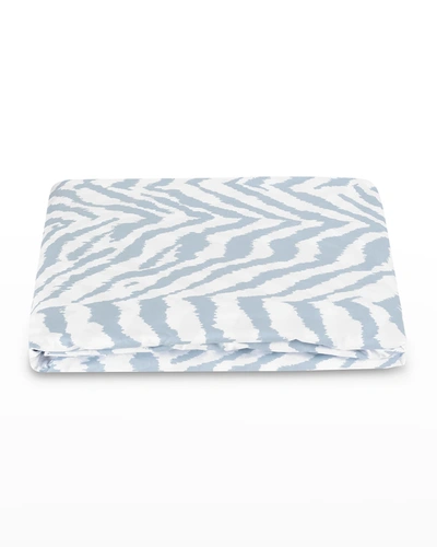 Matouk Quincy Fitted Sheet, Queen In Hazy Blue