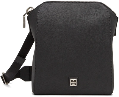 Givenchy Antigona Grained-leather Messenger Bag In Black