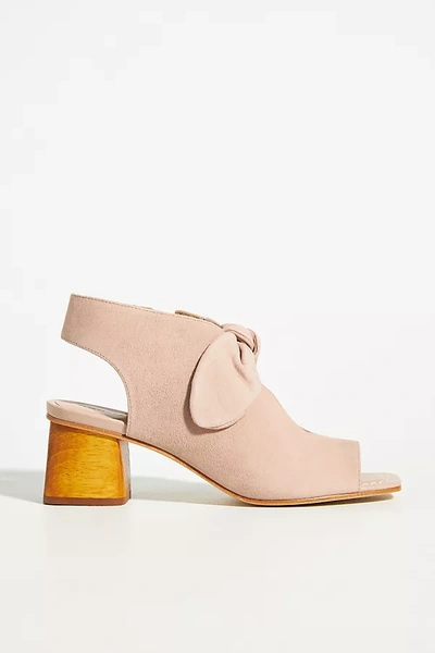 BERNARDO LIZZIE BLOCK HEELS