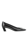 Roger Vivier Pumps In Black