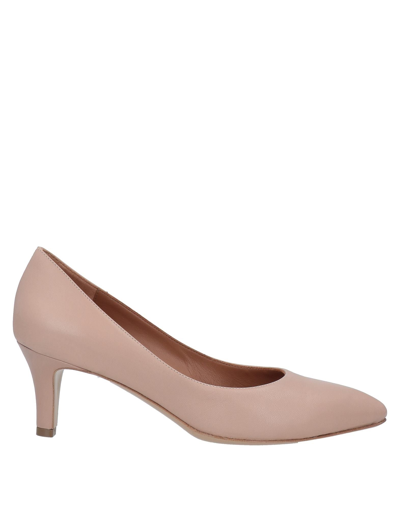 Calpierre Pumps In Beige