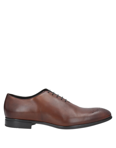 Doucal's Lace-up Shoes In Brown