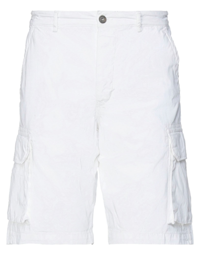 40weft Man Shorts & Bermuda Shorts White Size 34 Cotton