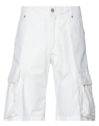 Addiction Shorts & Bermuda Shorts In White