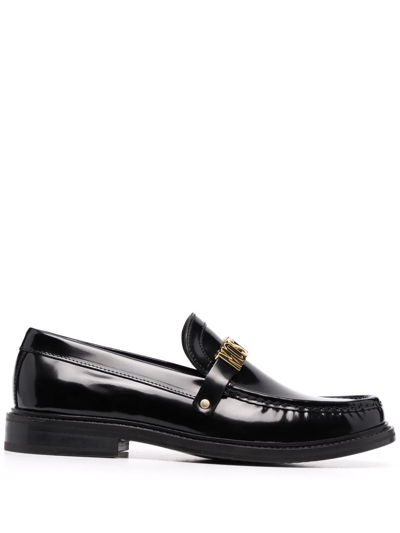 Moschino Logo Lettered Almond Toe Loafers In Multicolor