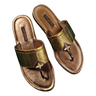 Pre-owned Louis Vuitton Leather Flip Flops In Gold