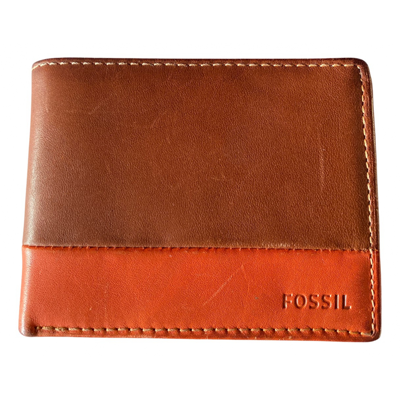 Pre-owned Fossil Leather Wallet In Brown