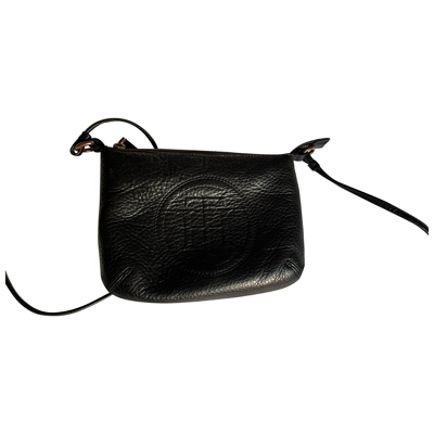 Pre-owned Tommy Hilfiger Leather Crossbody Bag In Black