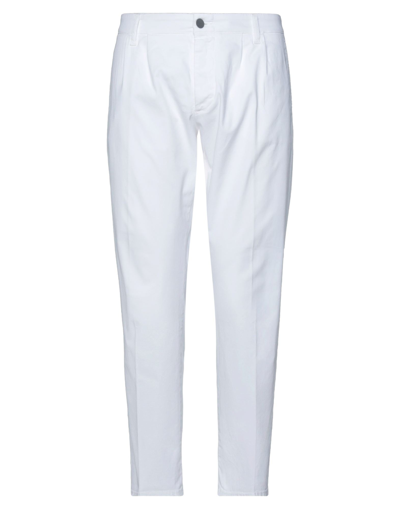 2 Men Cropped Pants In White