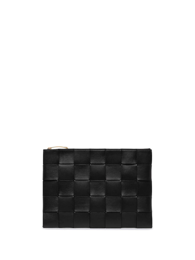 Bottega Veneta Intrecciato Clutch Bag In Schwarz