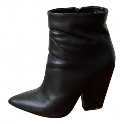 Pre-owned Berenice Leather Ankle Boots In Black