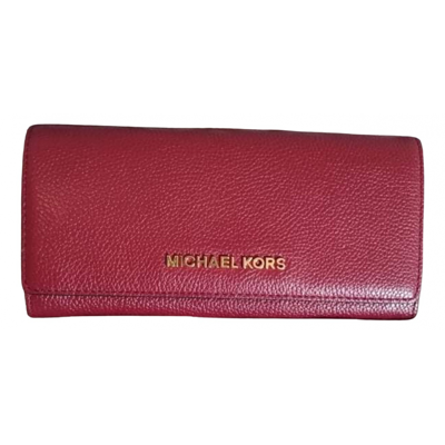 Pre-owned Michael Kors Jet Set Leather Clutch In Burgundy