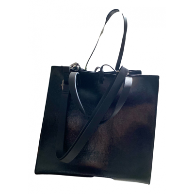 Pre-owned Manila Grace Vegan Leather Handbag In Black