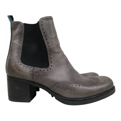 Pre-owned Maliparmi Leather Ankle Boots In Grey
