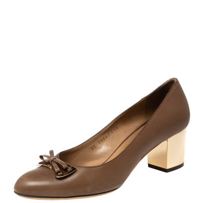 Pre-owned Ferragamo Brown Leather Bow Block Heel Pumps Size 38