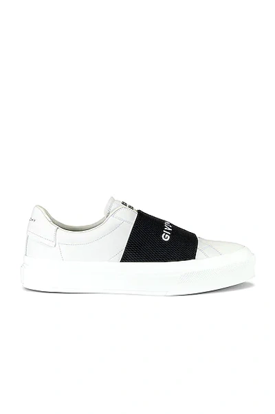 Givenchy Logo-embroidered Slip-on Leather Sneakers In White Black