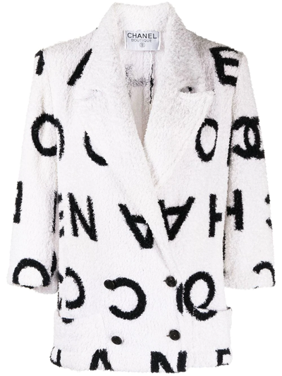 Pre-owned Chanel 1990s Logo-print Double-breasted Jacket In White