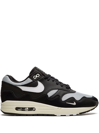 Nike X Patta Air Max 1 Sneakers In Black