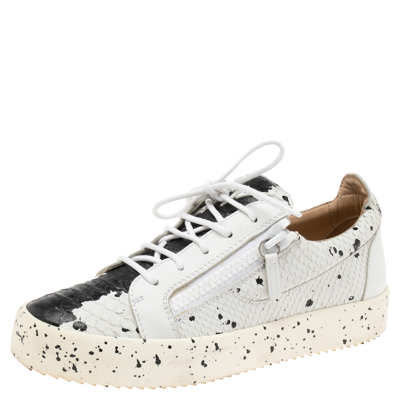 Pre-owned Giuseppe Zanotti White/black Python Embossed Leather Double Sketch Trainers Size 40