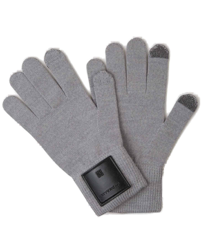 Givenchy Logo Patch Ribbed Gloves In Grey